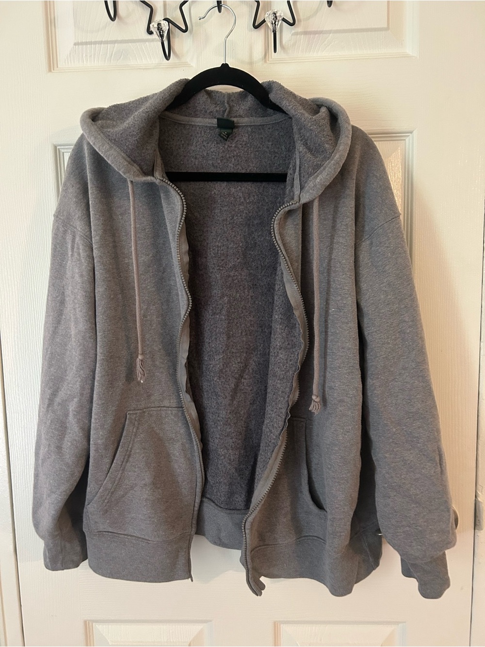 wild fable Heather Gray Pullover with Branded Neck Tag